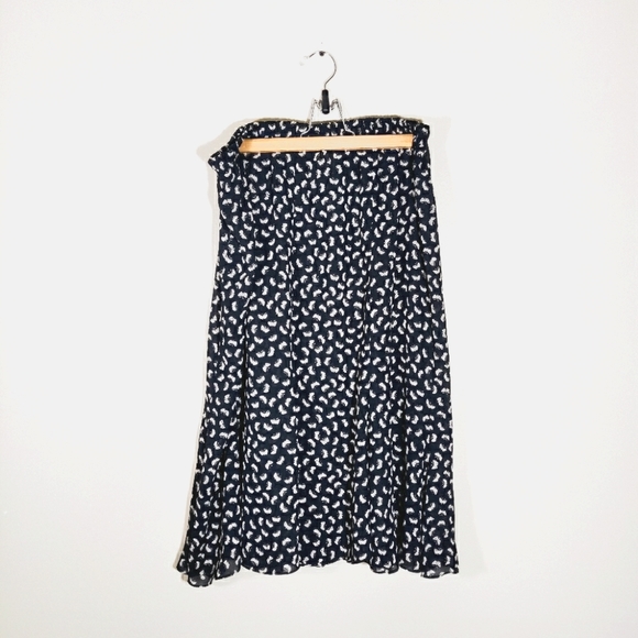 ⭐Liz Roberts | Women's Vintage Butterfly  Skirt - Picture 1 of 6